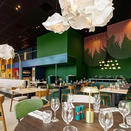 Ibis Styles Ahoy Szálloda