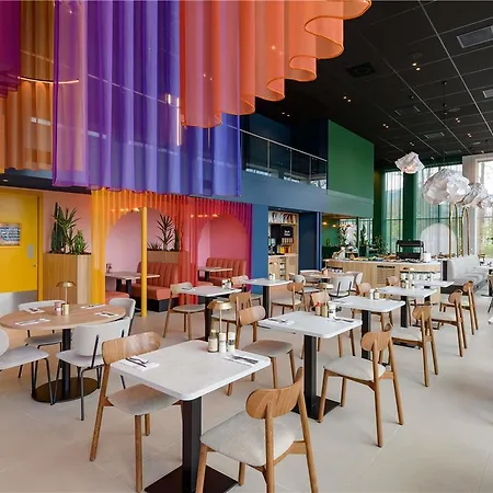 Ibis Styles Ahoy * Rotterdam