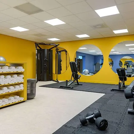 Ibis Styles Ahoy 酒店 *