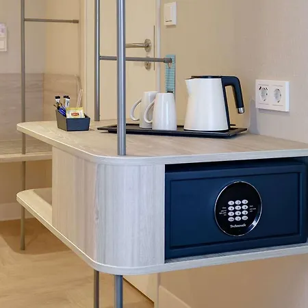 Ibis Styles Ahoy 酒店 *